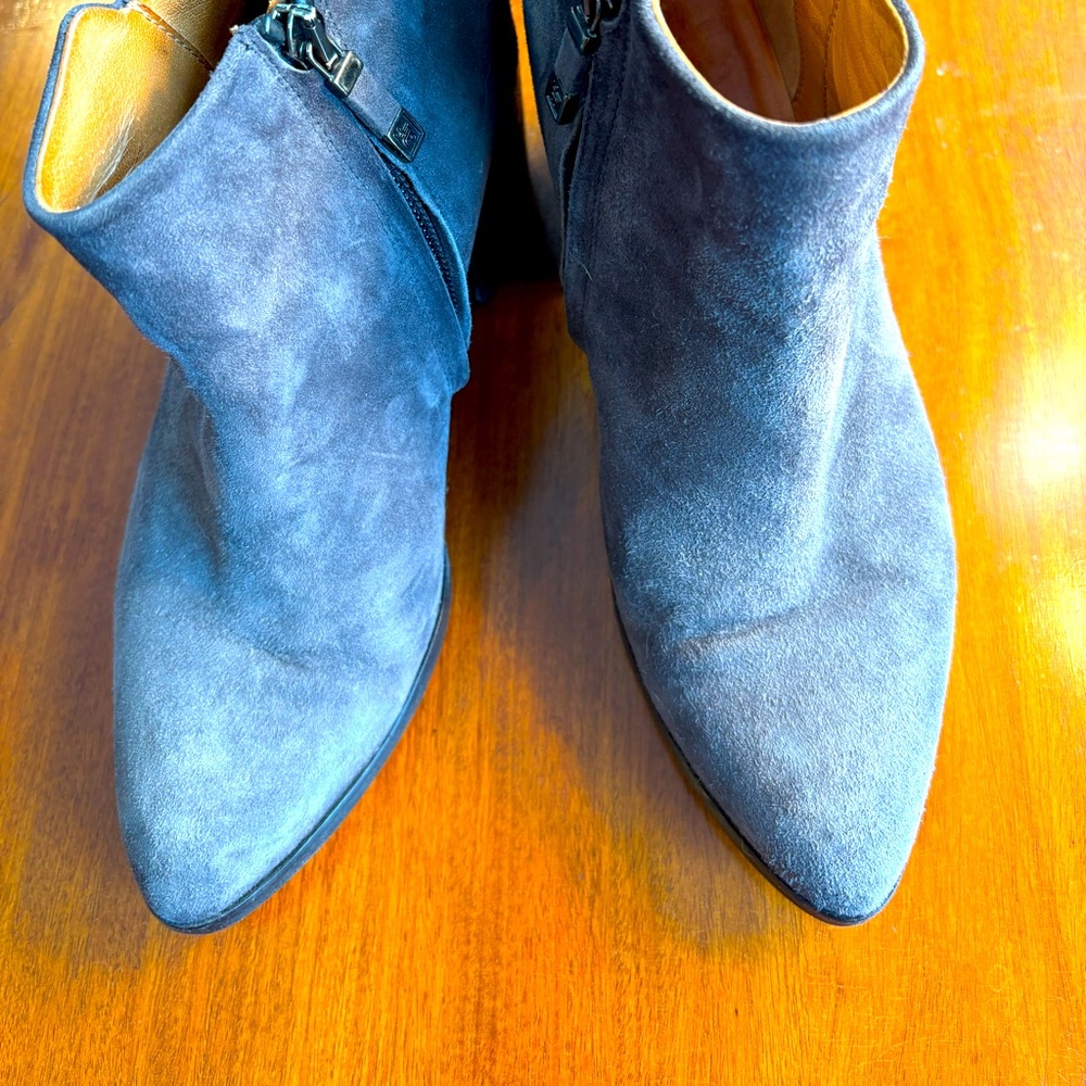 Alberto Fermani grey suede women's boot